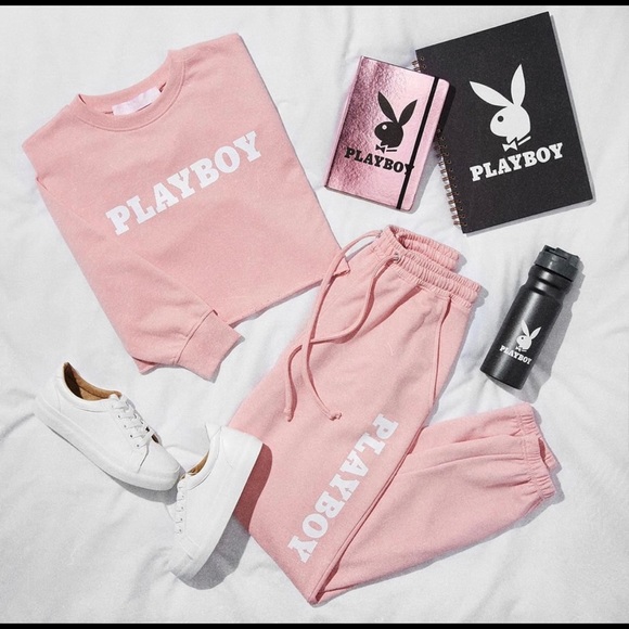 🔄 Playboy Pink Logo Print Crop Hoodie - Picture 5 of 6
